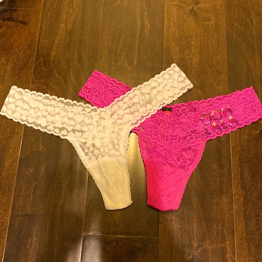 NWOT Victoria’s Secret “The Lacie” Thongs